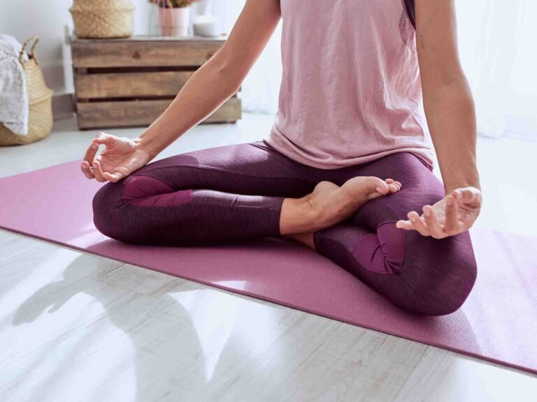 Handelstorm Foldable Meditation Cushion